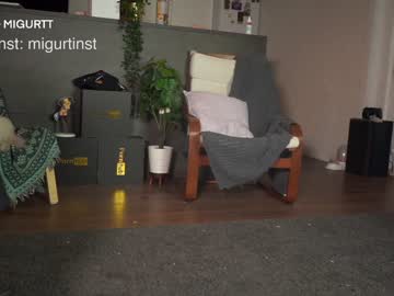 couple migurtt image #272437