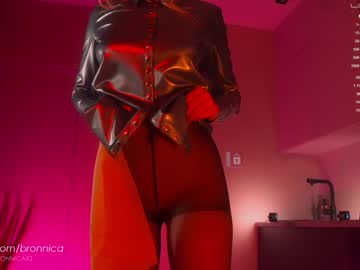 girl bronnica image #2075728