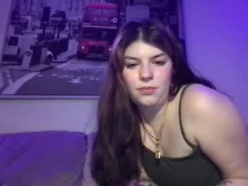 gigisweetie naked cam