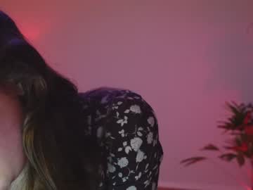 girl internet_famous image #528678