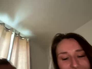 couple makemesquirtbaby69 image #1512540