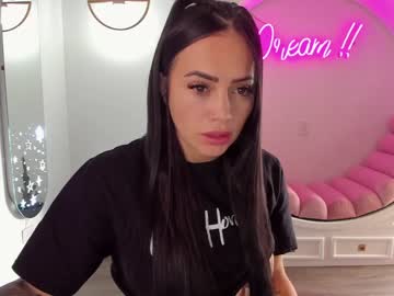 girl ashlyeroberts1 image #2362385
