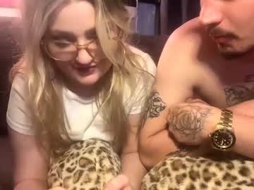 couple blondexbarbie93 image #3642788