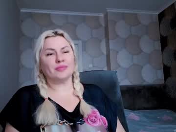 natussika naked cam