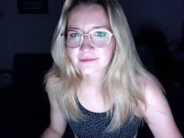 elizabeverly naked cam