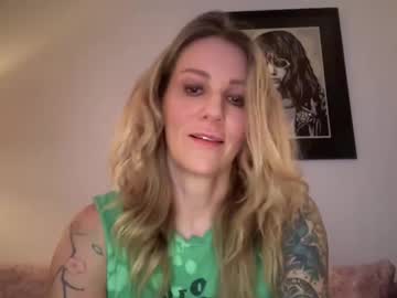 charlicarini naked cam