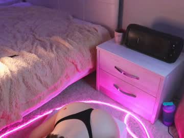 girl pinkncrazy image #3665037