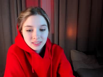 girl milablush image #3702613