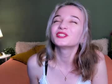girl joanbravvo image #2083198