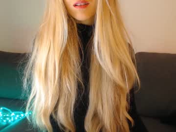 girl pervyblonde image #897030