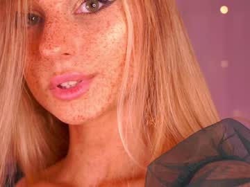 girl artease image #3359422