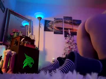 girl wildglitterlioness image #3971221