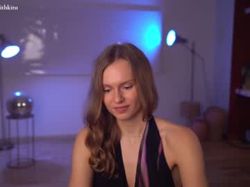 girl chillwithkira image #3748763