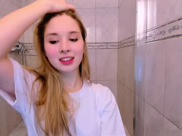 girl milablush image #3258938