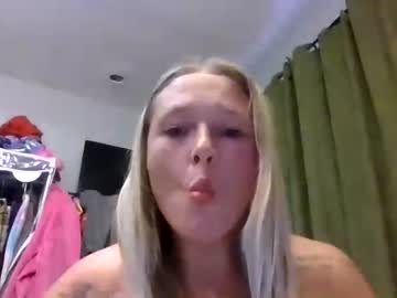 lilmspeachhh naked cam