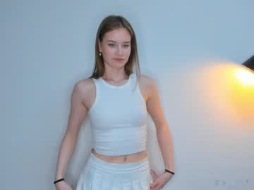 girl merciabeer image #3992535