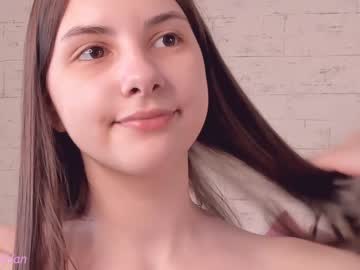 girl iliziamain image #1584609