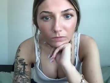 girl emiefox2 image #4071221