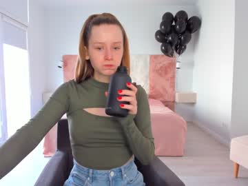 girl toxl image #2733362