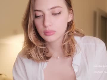 girl sleepsteep image #1329510