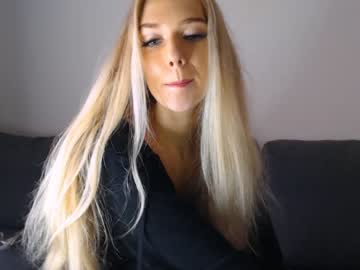 girl pervyblonde image #1197714