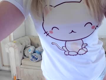 girl missblondecutie image #2587665