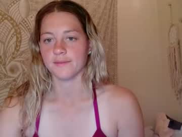 girl beccafields image #1899235