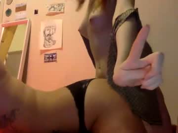 kenzie202 naked cam