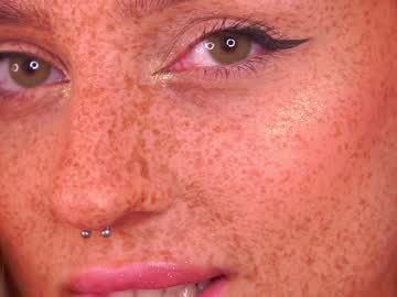 girl artease image #3259176