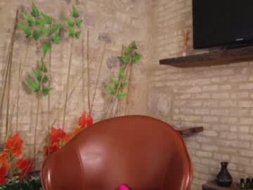 girl welcome2pleasureland image #1298871