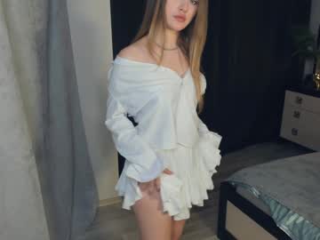 girl sheenaeast image #4043464