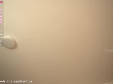 girl itsyaraa image #2666162
