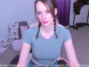 girl foxy_gamer image #1339345