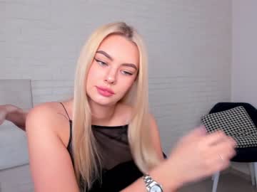 girl 8a8y_nura image #1598455