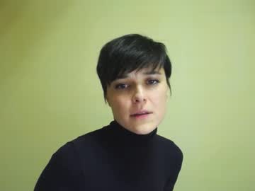 _irena_ naked cam