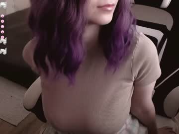 girl overoce image #2896359