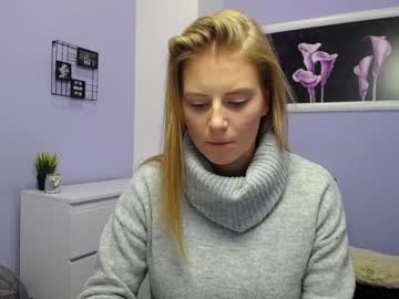 julie_wayne naked cam