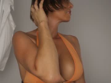 girl visualedge image #2700521