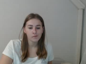 ripe_cherry69 naked cam