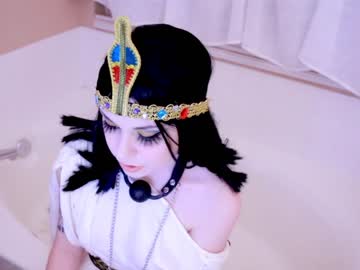 girl runesy image #2071178