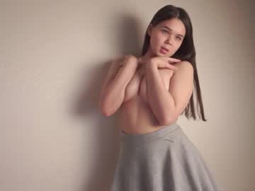 girl helenmoors image #3888546