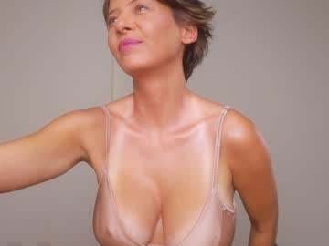girl visualedge image #382606