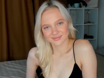 girl sarahphylliss image #2630737