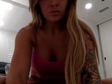 theninafoxxx naked cam