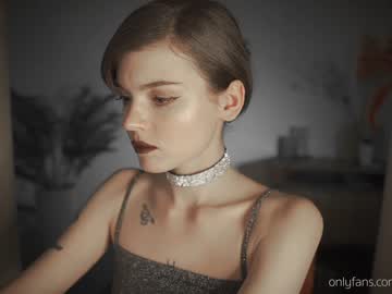 girl auddicted image #1002343