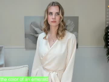 girl fannycullimore image #3984352