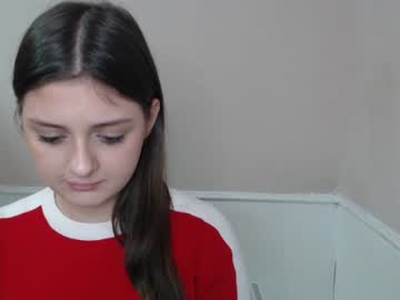 traisy_ naked cam