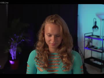girl chillwithkira image #2305848