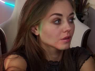 girl lettymoa image #3798459