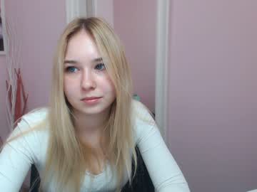 girl lila_page image #1269021